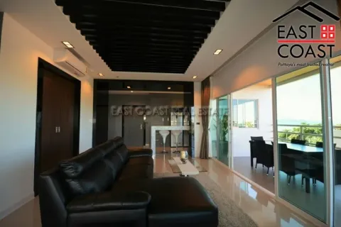 Condominio de 2 dormitorios en Jomtien Beach, Pattaya, Tailandia № 212707 - foto 4