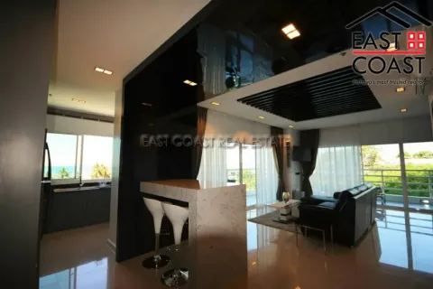 Condominio de 2 dormitorios en Jomtien Beach, Pattaya, Tailandia № 212707 - foto 8
