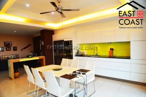 Condominio de 2 dormitorios en Pattaya, Tailandia № 212706 - foto 5