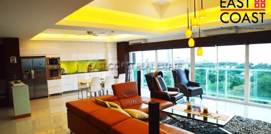 Condominio de 2 dormitorios en Pattaya, Tailandia № 212706