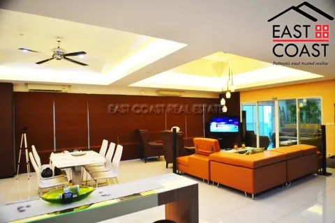 Condominio de 2 dormitorios en Pattaya, Tailandia № 212706 - foto 6