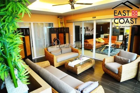Condominio de 2 dormitorios en Pattaya, Tailandia № 212706 - foto 15