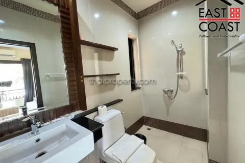 Casa de 5 dormitorios en Pattaya, Tailandia № 212704 - foto 19
