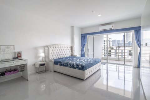 Кондоминиум с 2 спальнями в Паттайе, Таиланд № 167008 - фото 17