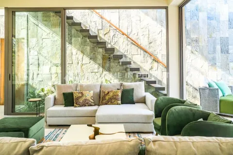 House in Phuket, Thailand 4 bedrooms № 167014 - photo 5