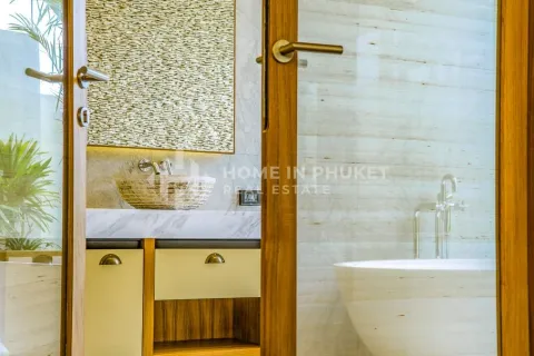 House in Phuket, Thailand 4 bedrooms № 167014 - photo 9