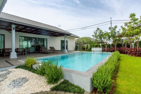 Дом в Хуа Хине, Таиланд с 3 спальнями  № 157913 - фото 2