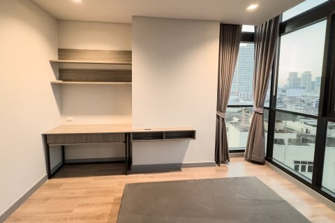 Condo in Chatuchak, Bangkok, Thailand, 2 bedrooms  № 157912 - photo 12