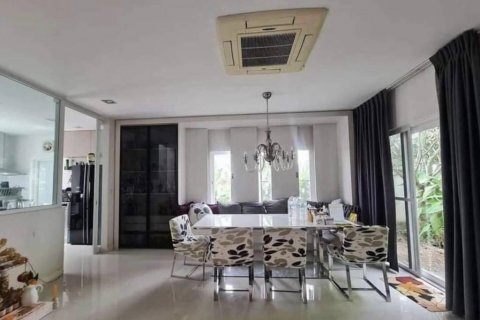 House in Ko Kaeo, Thailand 4 bedrooms № 114734 - photo 4