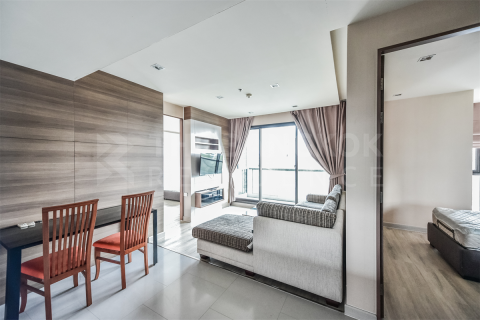 Condo in Bangkok, Thailand, 2 bedrooms № 201898 - photo 10