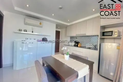 Condominio de 1 dormitorio en Pattaya, Tailandia № 213018 - foto 2