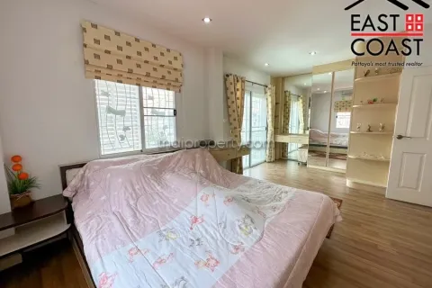 Casa de 3 dormitorios en Pattaya, Tailandia № 213023 - foto 19