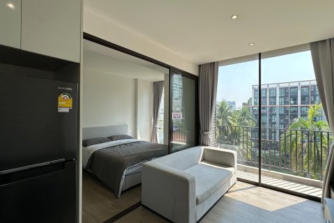 Condo in Khlong Toei, Bangkok, Thailand, 1 bedroom  № 176485 - photo 5