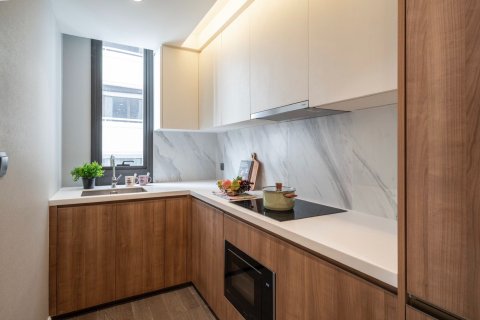 Condo in Watthana, Bangkok, Thailand, 2 bedrooms  № 176484 - photo 2