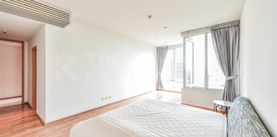 Condo à Bangkok, Thaïlande, 3 chambres № 190046