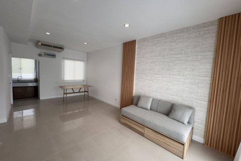 Townhouse in Prawet, Bangkok, Thailand 3 bedrooms № 140731 - photo 8