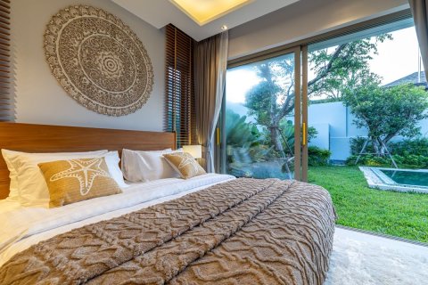 Maison à Bang Tao, Thaïlande 4 chambres № 171358 - photo 11