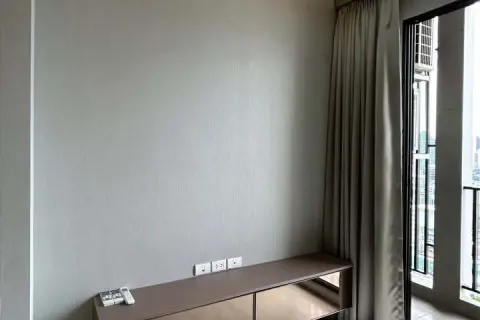 Studio dans le Condo à Huai Khwang, Bangkok, Thaïlande  № 169501 - photo 3