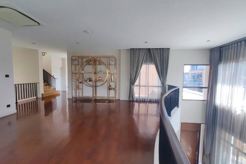 House in Saphan Sung, Bangkok, Thailand 5 bedrooms № 169504 - photo 15