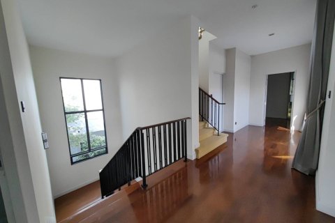House in Saphan Sung, Bangkok, Thailand 5 bedrooms № 169504 - photo 25