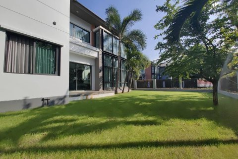House in Saphan Sung, Bangkok, Thailand 5 bedrooms № 169504 - photo 7
