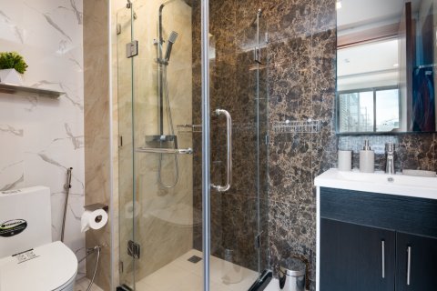 Condo in Pattaya, Thailand, 2 bedrooms  № 173816 - photo 11