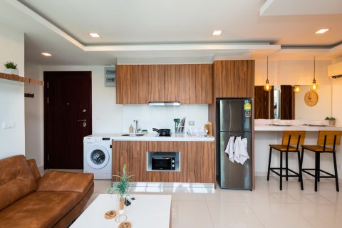 Condo in Pattaya, Thailand, 2 bedrooms  № 173816 - photo 2
