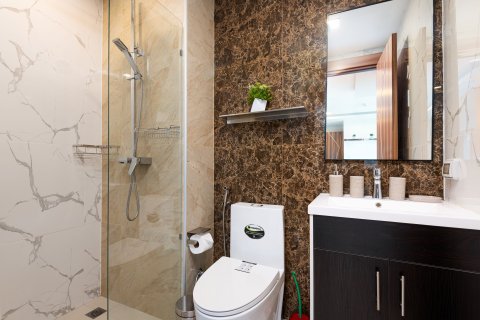 Condo in Pattaya, Thailand, 2 bedrooms  № 173816 - photo 7