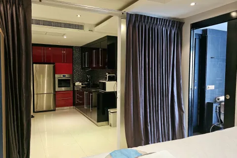 Condo à Kathu, Thaïlande, 2 chambres № 173814 - photo 3