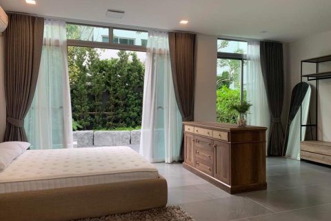 Вилла в Сапхансунге, Бангкок, Таиланд с 3 спальнями  № 133951 - фото 4