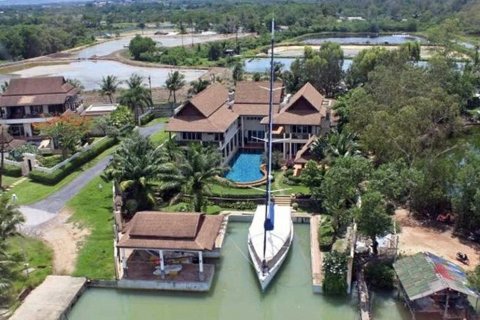 Villa in Phuket, Thailand 5 bedrooms № 133948 - photo 20