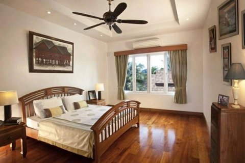 Villa in Phuket, Thailand 5 bedrooms № 133948 - photo 13