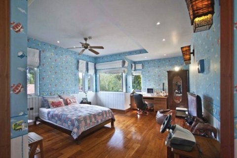 Villa in Phuket, Thailand 5 bedrooms № 133948 - photo 15