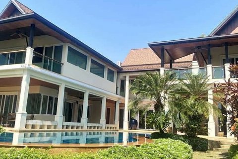 Villa in Phuket, Thailand 5 bedrooms № 133948 - photo 6