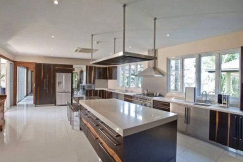 Villa in Phuket, Thailand 5 bedrooms № 133948 - photo 9
