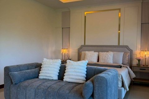 Villa in Phuket, Thailand 5 bedrooms № 170728 - photo 3