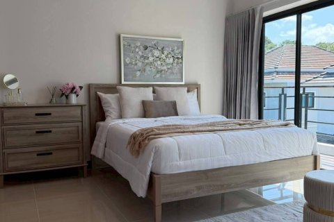 Villa in Phuket, Thailand 5 bedrooms № 170728 - photo 2