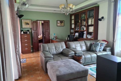 House in Chiang Rai, Thailand 3 bedrooms № 170726 - photo 16