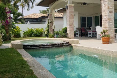 Maison à Hua Hin, Thaïlande 3 chambres № 161781 - photo 2