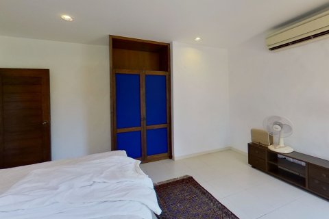 Condo à Hua Hin, Thaïlande, 3 chambres № 161785 - photo 17