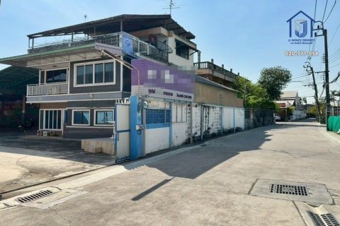 House in Pak Kret, Thailand 5 bedrooms № 161786 - photo 16