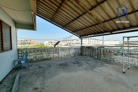 House in Pak Kret, Thailand 5 bedrooms № 161786 - photo 11