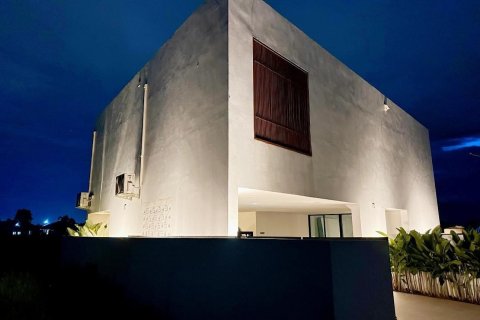 House in San Sai, Thailand 2 bedrooms № 157299 - photo 6