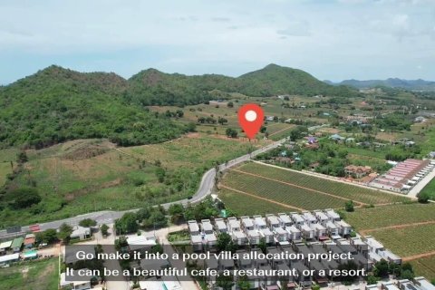 Земельный участок в Хуа Хине, Таиланд 7448м2 № 157296 - фото 12