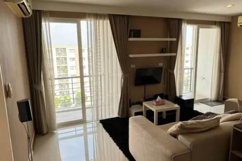 Кондоминиум с 2 спальнями в Лат Крабанге, Бангкок, Таиланд № 157298 - фото 2