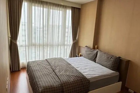 Кондоминиум с 2 спальнями в Лат Крабанге, Бангкок, Таиланд № 157298 - фото 4