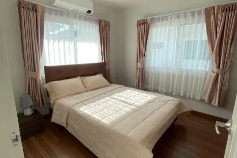 House in Phuket, Thailand 4 bedrooms № 157294 - photo 14