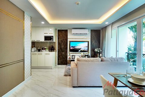 Condo à Bang Lamung, Thaïlande, 2 chambres  № 32617 - photo 4