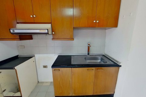 Condo in Watthana, Bangkok, Thailand, 3 bedrooms № 139728 - photo 5