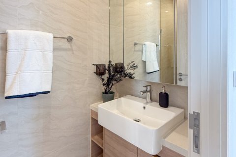 Condo à Bangkok, Thaïlande, 2 chambres  № 166874 - photo 10